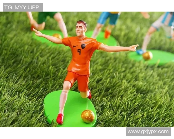 足球球星IP手办收藏潮流崛起打造属于你的明星足球世界
